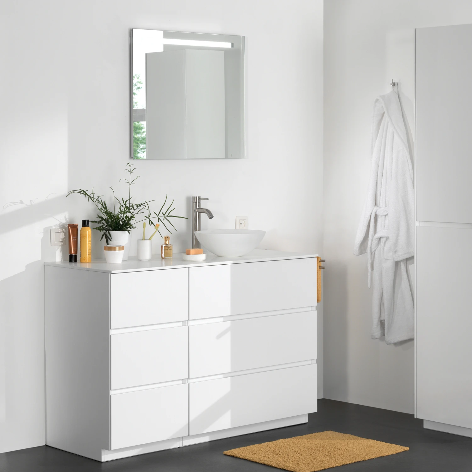 Storke Lucio Rechthoekig Badkamerspiegel 60 X 65 Cm Met Spiegelverlichting 4 Storke Lucio Rechthoekig Badkamerspiegel 60 X 65 Cm Met Spiegelverlichting - Afbeelding 4