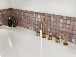 BLAUFOSS Round 5-gats Badrandkraan Brushed Gold Incl. Handdoucheset -Badkamerwinkel d3f95d09bab4841f2f6bd55cefc17bc945e0fb26 200537 Sfeer 02